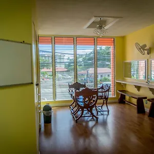 The Big Island Hostel